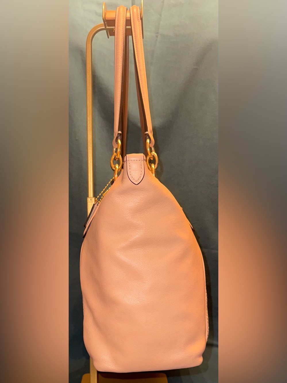 Coach Legacy Exploded Reps Jacquard Ava Tote with Gold Tone Hardware - Picture 4 of 12